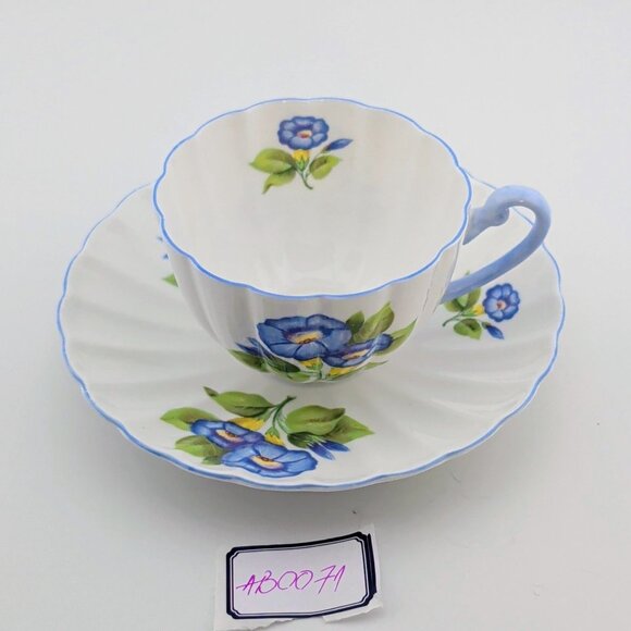 Vintage Shelley Morning Glory Fine Bone China Tea Cup & Saucer Set Ludlow Shape - Picture 10 of 10